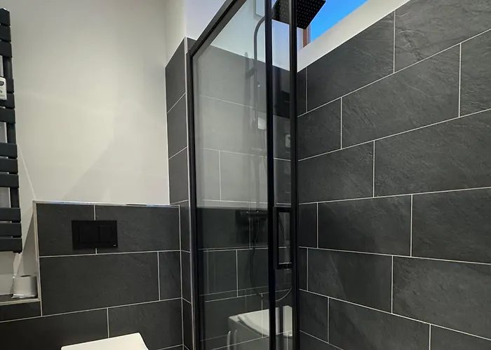 Apartamento Loipenteufel - Zentral Modern & Am Lift Mit Garage